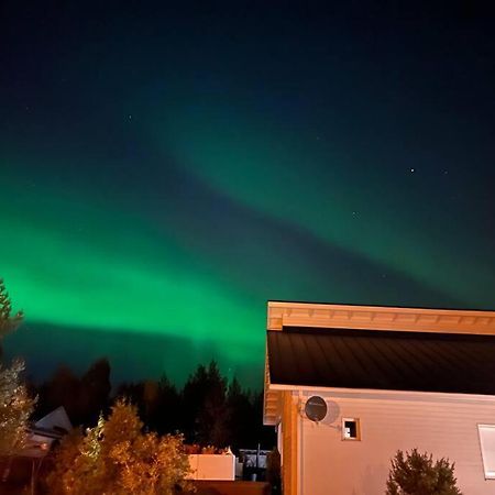 Arctic Circle Guesthouse โรวานิเอมิ ภายนอก รูปภาพ